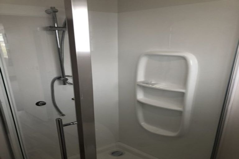 Photo of property in 76u2 Tawa Street, Melville, Hamilton, 3206