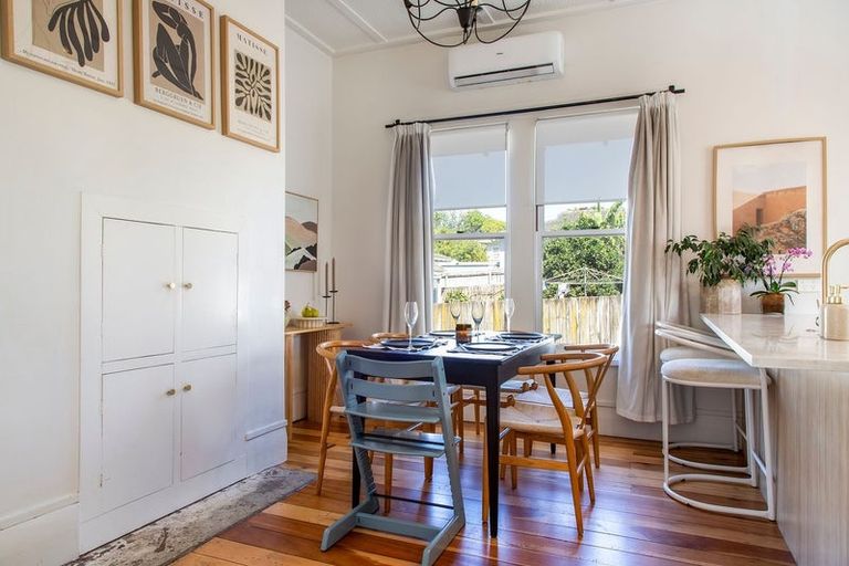 Photo of property in 70a Alfriston Road, Manurewa East, Auckland, 2102