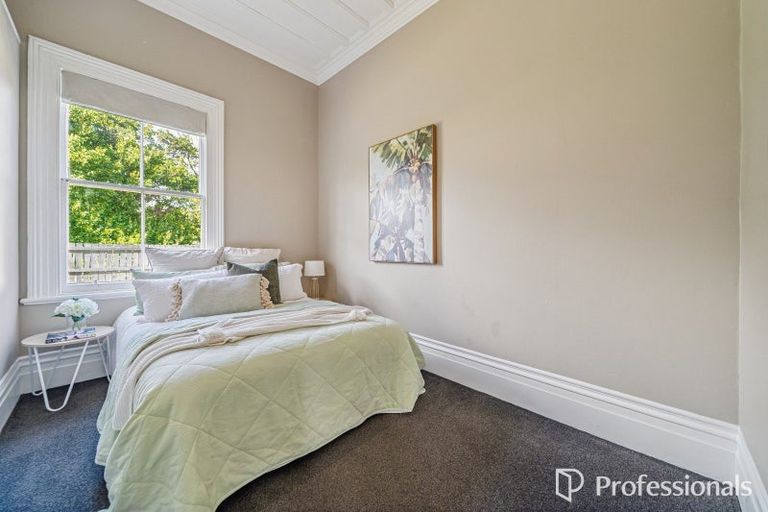 Photo of property in 19a Randwick Crescent, Moera, Lower Hutt, 5010