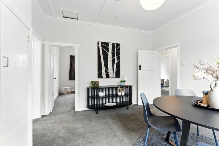 Photo of property in 9 Sydney Place, Whanganui, 4500