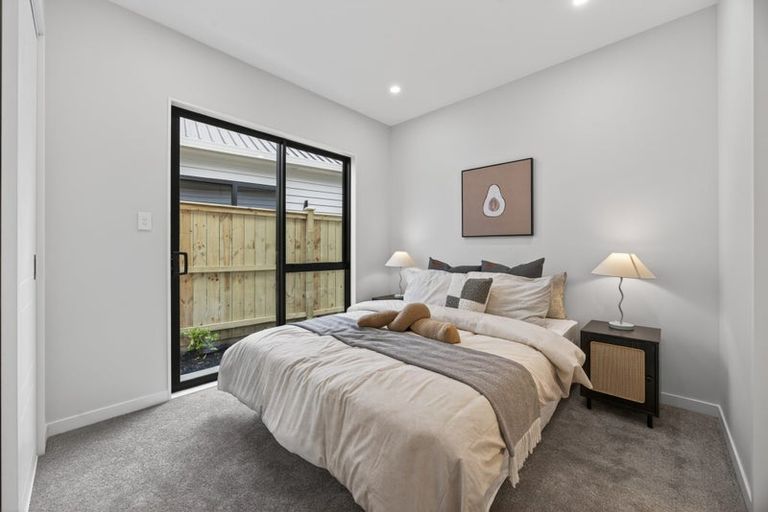 Photo of property in 12 Piko Road, Opaheke, 2113