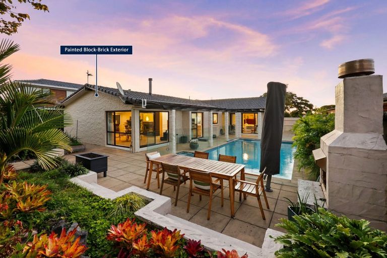 Photo of property in 188 Prince Regent Drive, Farm Cove, Auckland, 2012
