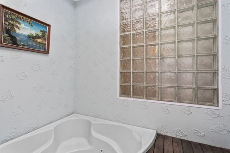 Photo of property in 2 Mcgarvey Road, Whakatane, 3120