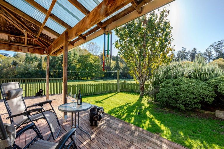 Photo of property in 41 Riverdale Road, Dannevirke, 4930