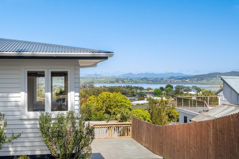 Photo of property in 20 Commins Road, Onerahi, Whangarei, 0110