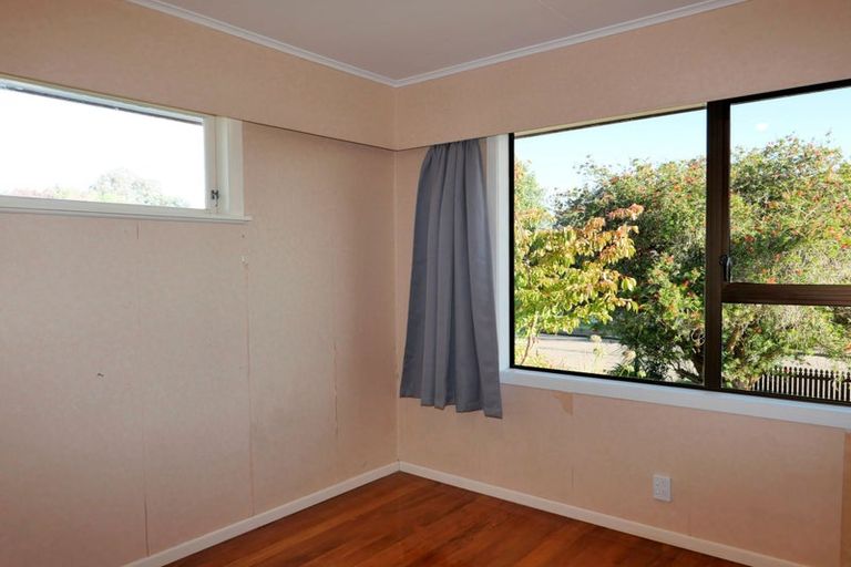 Photo of property in 17 Chums Road, Paraparaumu Beach, Paraparaumu, 5032