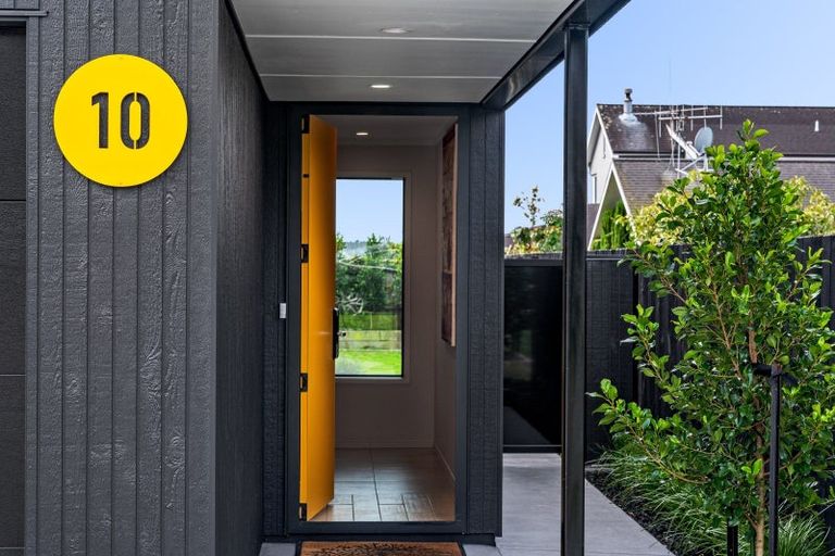 Photo of property in 10 Seaway Terrace, Otumoetai, Tauranga, 3110