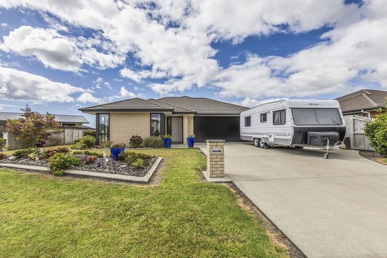 Photo of property in 11 Celtic Place, Waipu, 0510