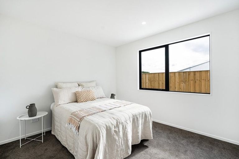 Photo of property in 35 Stackwood Avenue, Woodend, 7691