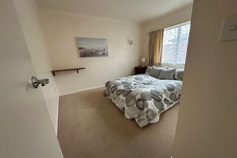 Photo of property in 3/66 Kawaha Point Road, Kawaha Point, Rotorua, 3010