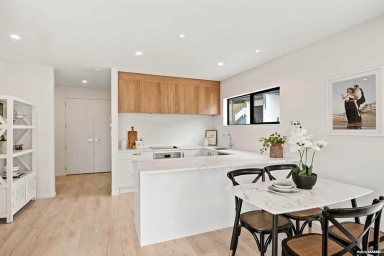 Photo of property in 7a Keegan Drive, Massey, Auckland, 0614