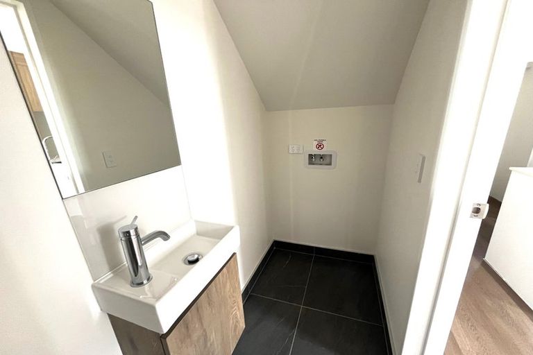 Photo of property in 5 Selo Street, Glen Eden, Auckland, 0602