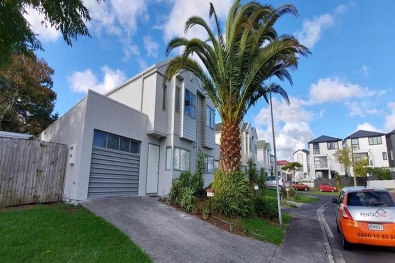 Photo of property in 9 Kona Crescent, Henderson, Auckland, 0610