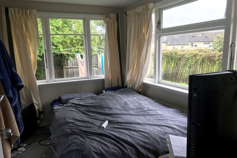 Photo of property in 2/17 Haynes Avenue, Upper Riccarton, Christchurch, 8041