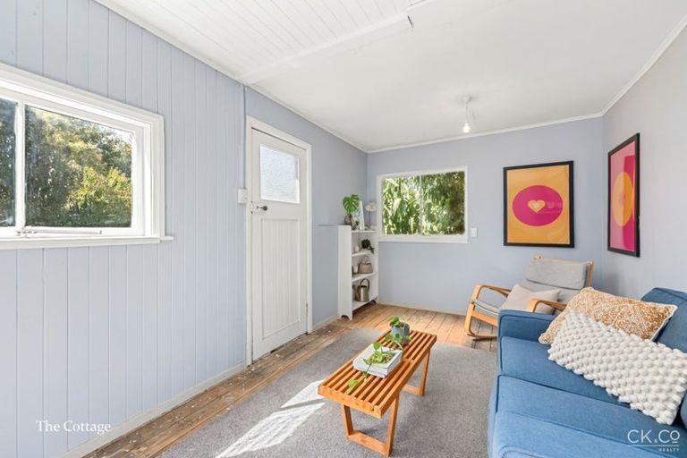 Photo of property in 232 Fergusson Drive, Heretaunga, Upper Hutt, 5018