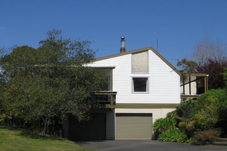Photo of property in 5 Willmott Place, Springfield, Rotorua, 3015