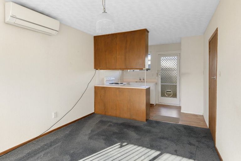 Photo of property in 4/63 Geraldine Street, Edgeware, Christchurch, 8013