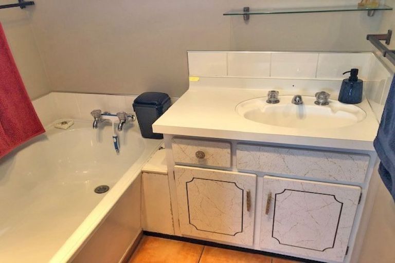 Photo of property in 12 Scotswood Place, Rangiora, 7400