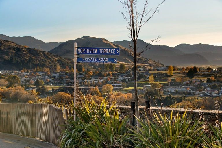 Photo of property in 4 Northview Terrace, Kawarau Falls, Queenstown, 9300