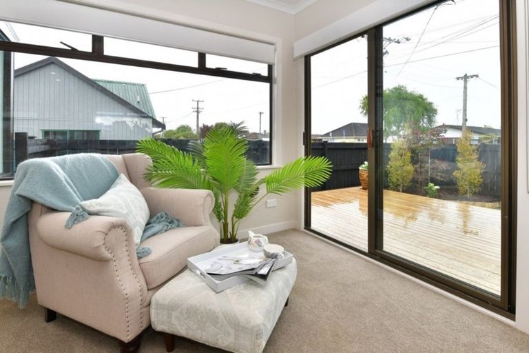 Photo of property in 50a Hatton Road, Orewa, 0931