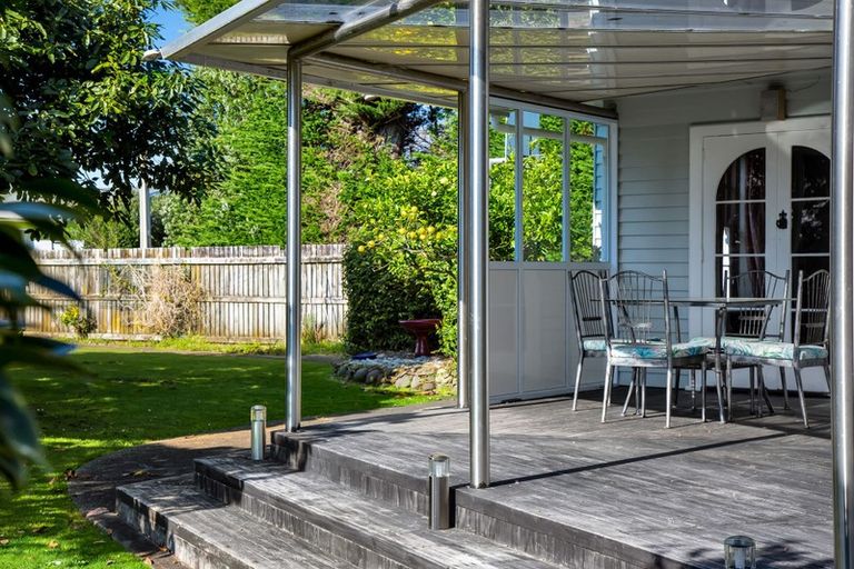 Photo of property in 62 Manawapou Road, Hawera, 4610