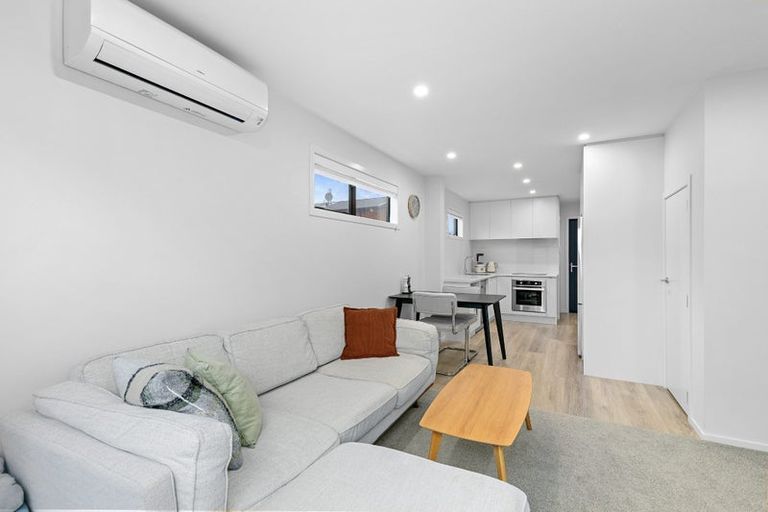 Photo of property in 4/338 Oxford Terrace, Avalon, Lower Hutt, 5011