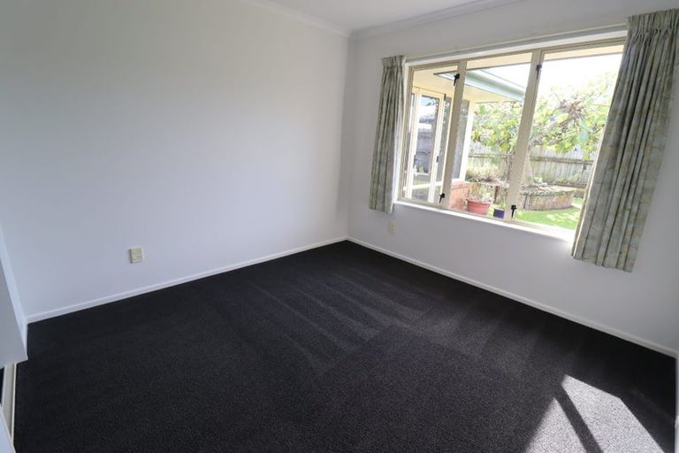 Photo of property in 8 Covent Drive, Stoke, Nelson, 7011