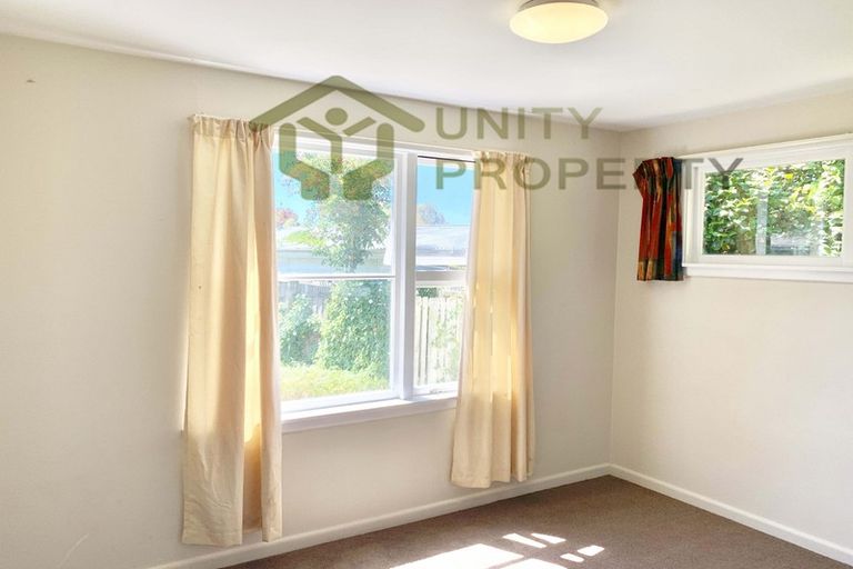 Photo of property in 12 Delph Street, Avonhead, Christchurch, 8042