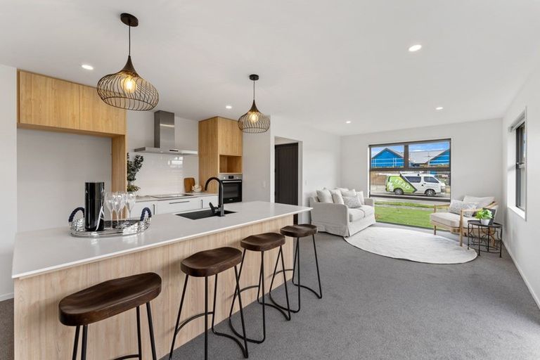 Photo of property in 4 Arapawa Street, Belfast, Christchurch, 8051