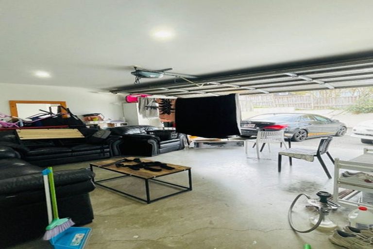 Photo of property in 14 Clomell Drive, Flat Bush, Auckland, 2019