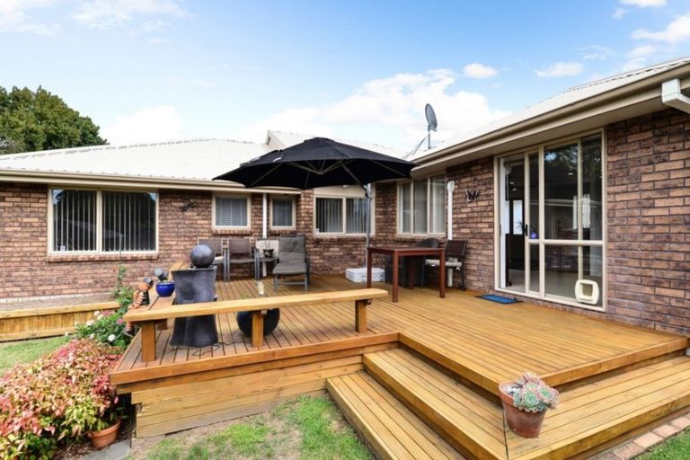 Photo of property in 3 Surrey Lane, Glenview, Hamilton, 3206