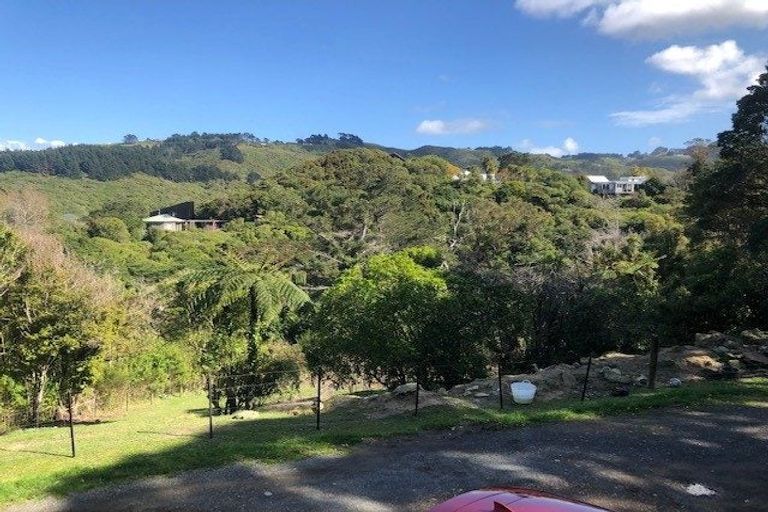Photo of property in 1/37 Singers Road, Korokoro, Lower Hutt, 5012