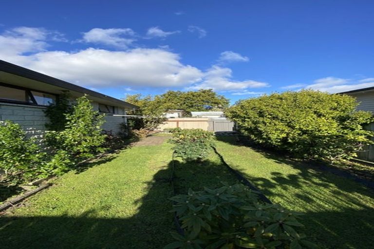 Photo of property in 2/8 Duart Road, Havelock North, 4130