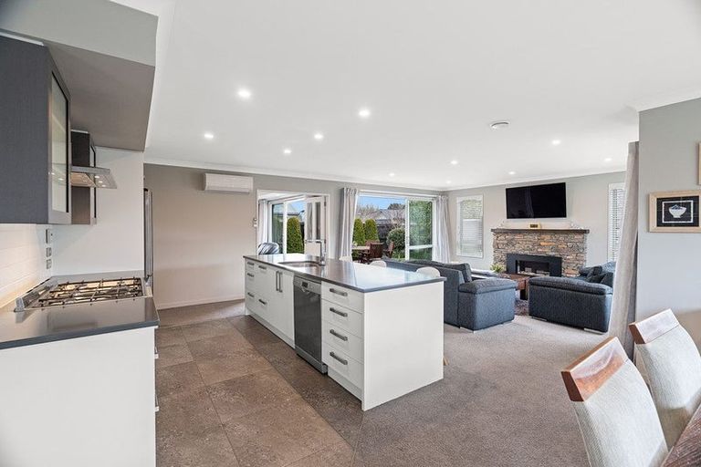 Photo of property in 22 Euphrasie Drive, Aidanfield, Christchurch, 8025