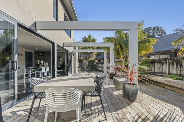 Photo of property in 13 Fernbrook Drive, Hurworth, New Plymouth, 4310