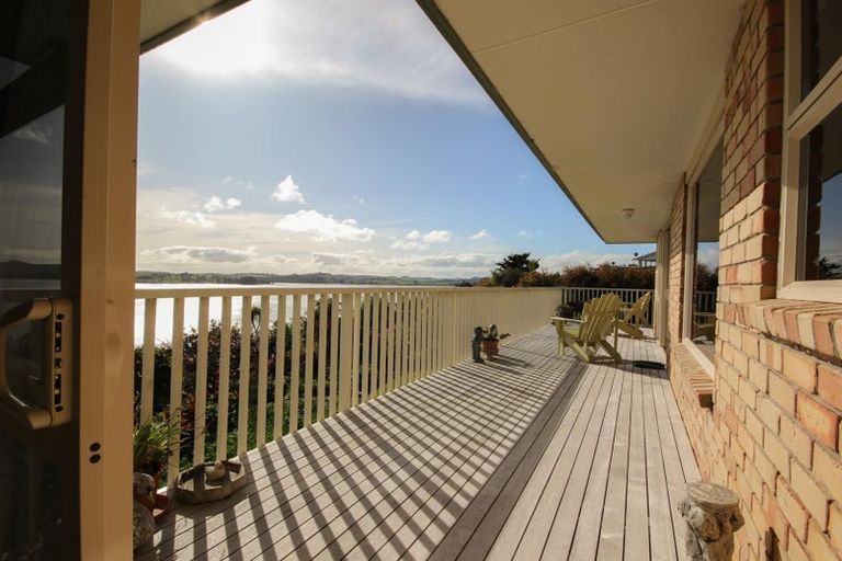 Photo of property in 16 Kotare Crescent, Pahi, Paparoa, 0571