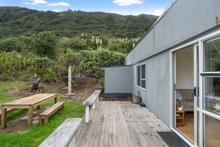 Photo of property in 636 Aranga Coast Road, Aranga, 0376