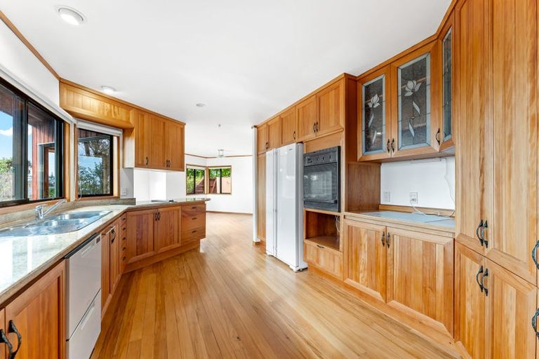 Photo of property in 47 Brixton Road, Manly, Whangaparaoa, 0930