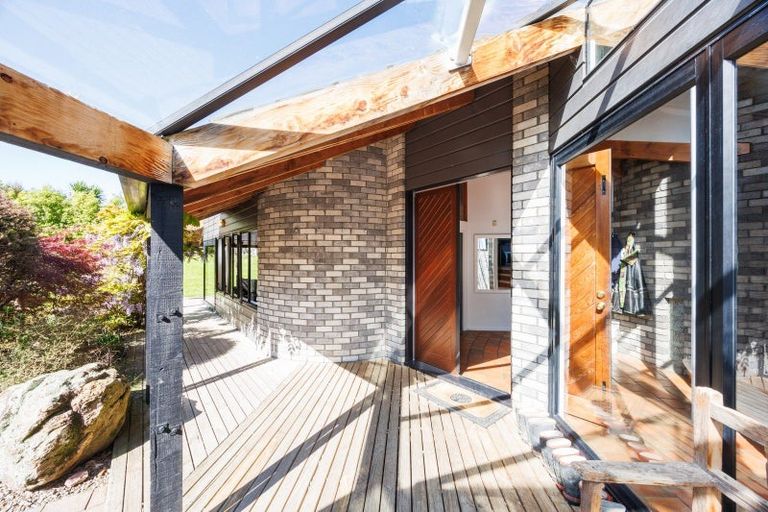 Photo of property in 232 Hendersons Line, Kelvin Grove, Palmerston North, 4470