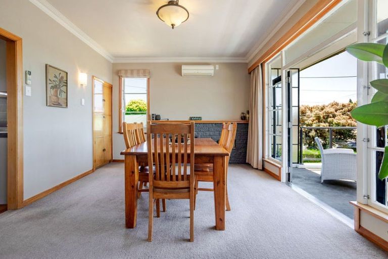 Photo of property in 5 Chamberlain Street, Dannevirke, 4930