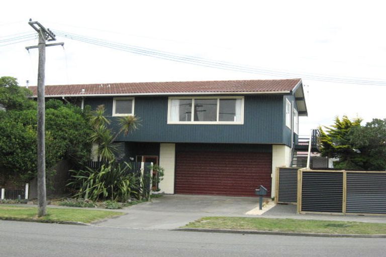 Photo of property in 2 Halsey Street, South New Brighton, Christchurch, 8062