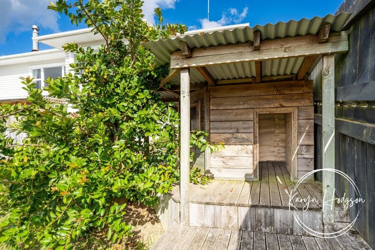 Photo of property in 103 Hurndall Street East, Maungaturoto, 0520
