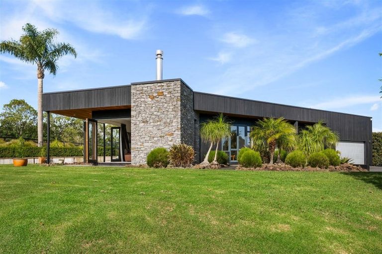 Photo of property in 206 Trigg Road, Kumeu, 0891