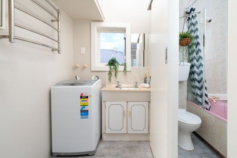 Photo of property in 5 Dawson Street, Berhampore, Wellington, 6023