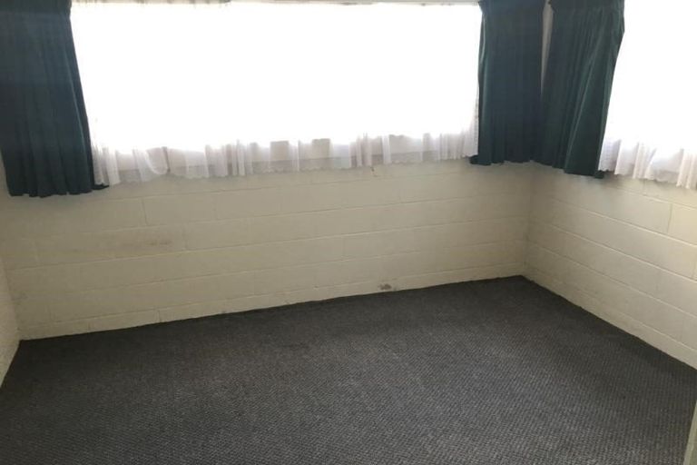 Photo of property in 41 Rimutaka Place, Titirangi, Auckland, 0604