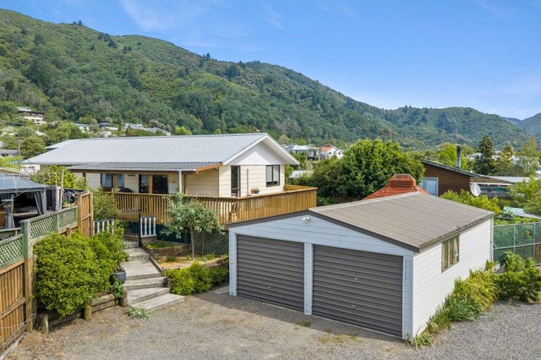 Photo of property in 1a Leicester Street, Picton, 7220