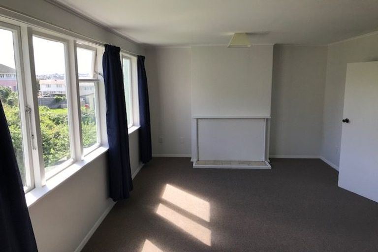 Photo of property in 133-139 Bedford Street, Cannons Creek, Porirua, 5024