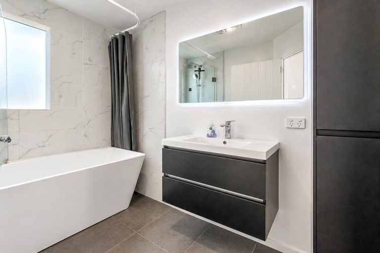 Photo of property in 803 Tararu Sh25 Road, Thames, 3500