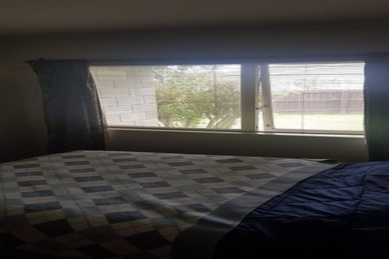 Photo of property in 68a Kenderdine Road, Papatoetoe, Auckland, 2025