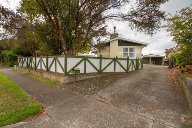 Photo of property in 3 Hunter Street, Milson, Palmerston North, 4414